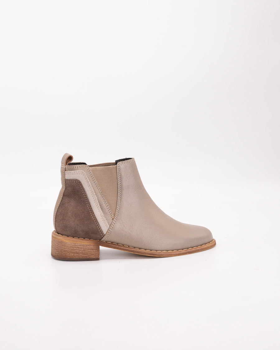 Botin en cuero beige