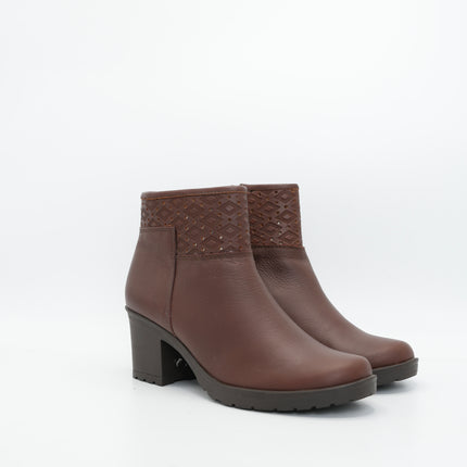 Botín en cuero café