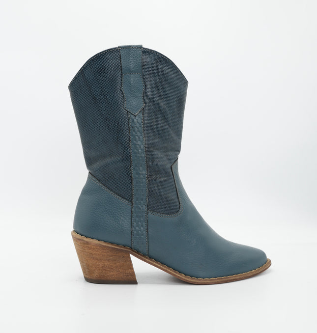 Bota texana en cuero azul