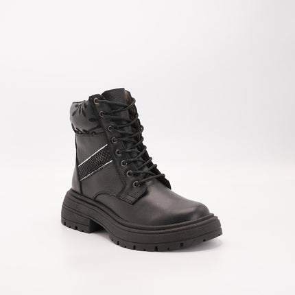 Bota en cuero negro