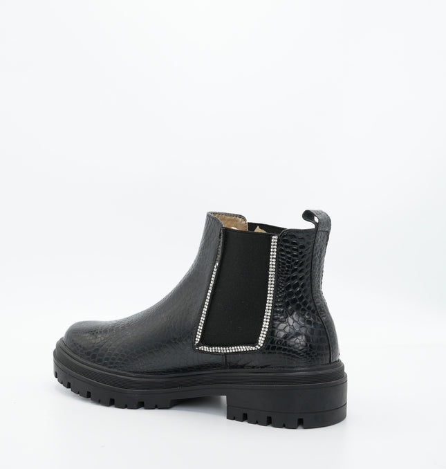 Botín en cuero negro