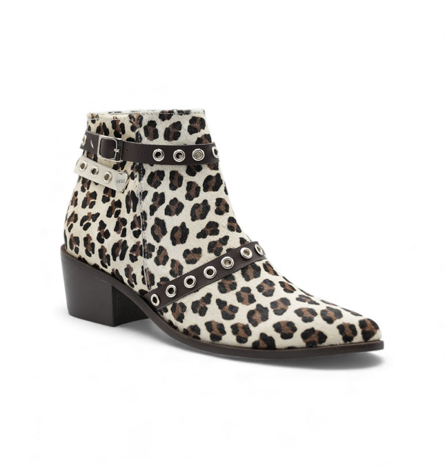 Botin animal print cuero de piel