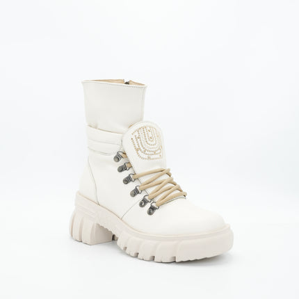 Botín en cuero crema