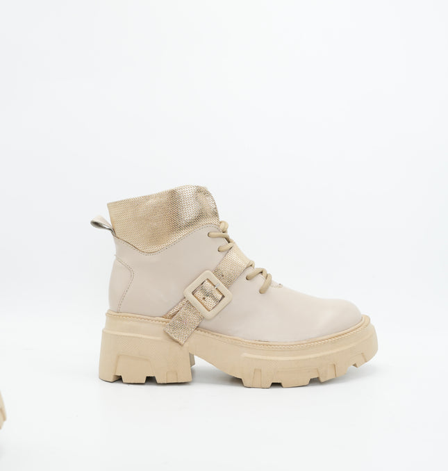 Botín en cuero crema