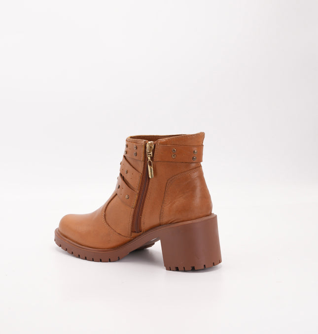 Botín en cuero miel