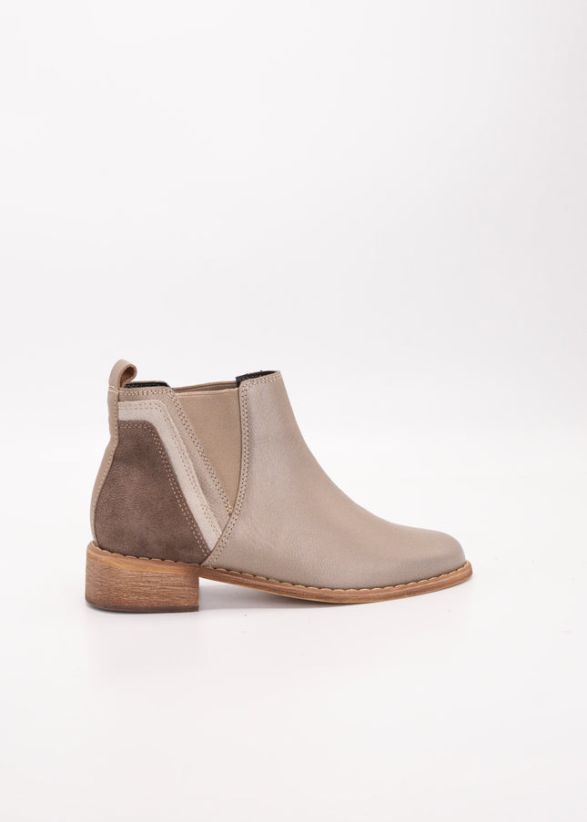 Botin en cuero beige