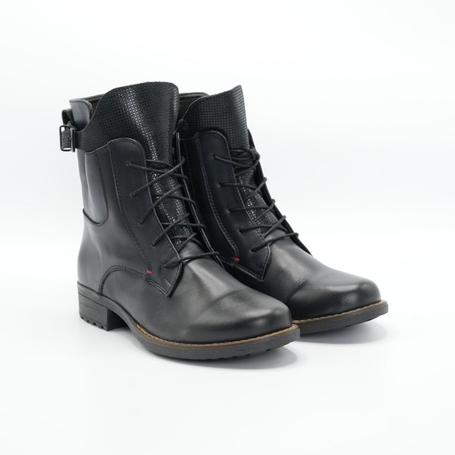 Bota en cuero negro
