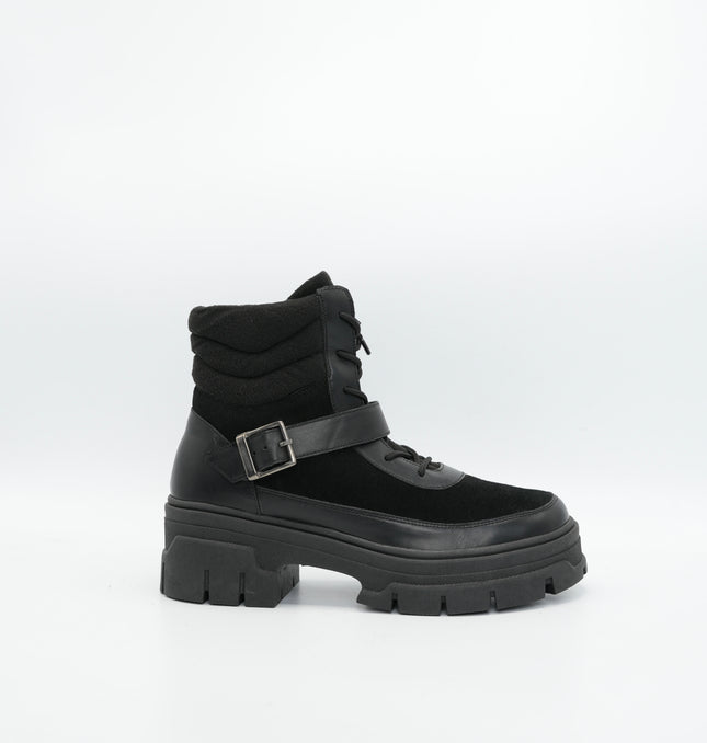 Botín en cuero negro