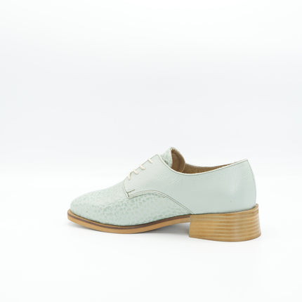 Zapato en cuero azul