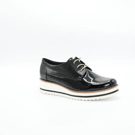 Zapato en cuero charol