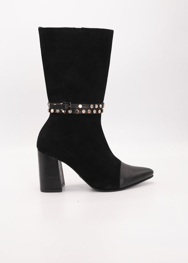 Bota en cuero gamuza con correa