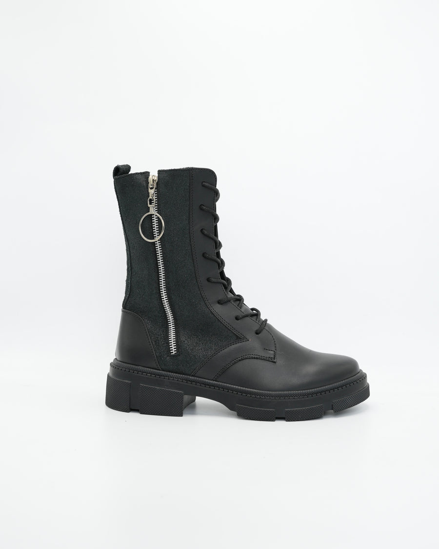 Bota en cuero negro