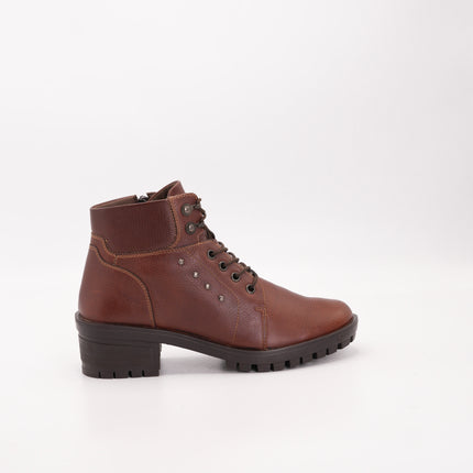 Botín en cuero café