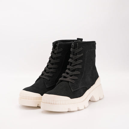 Botín en cuero gamuza negro