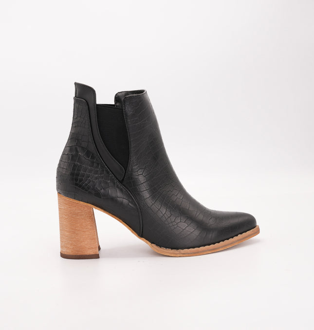 Botín en cuero negro