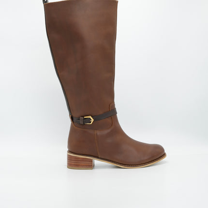 Bota en cuero café