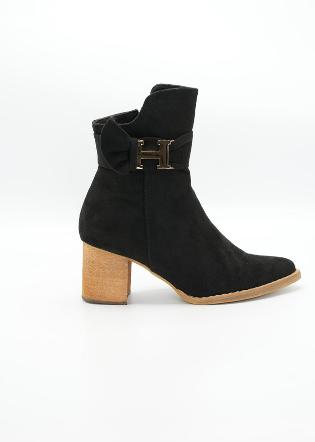 Botín en cuero gamuza negro