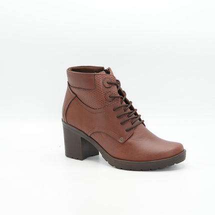 Botín en cuero café