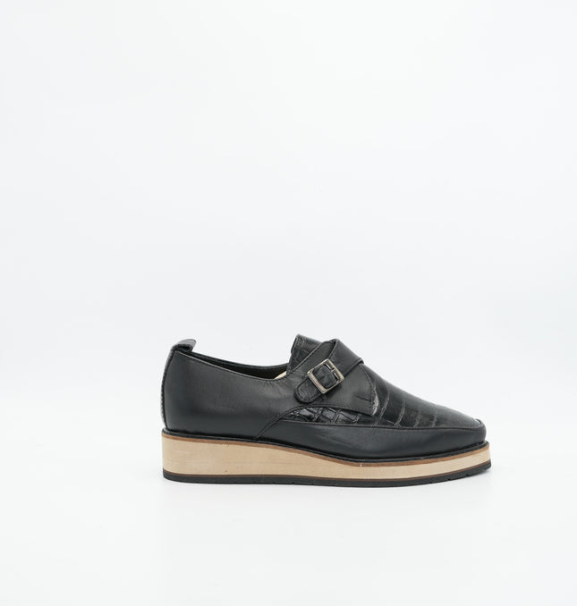 Zapato en cuero charol