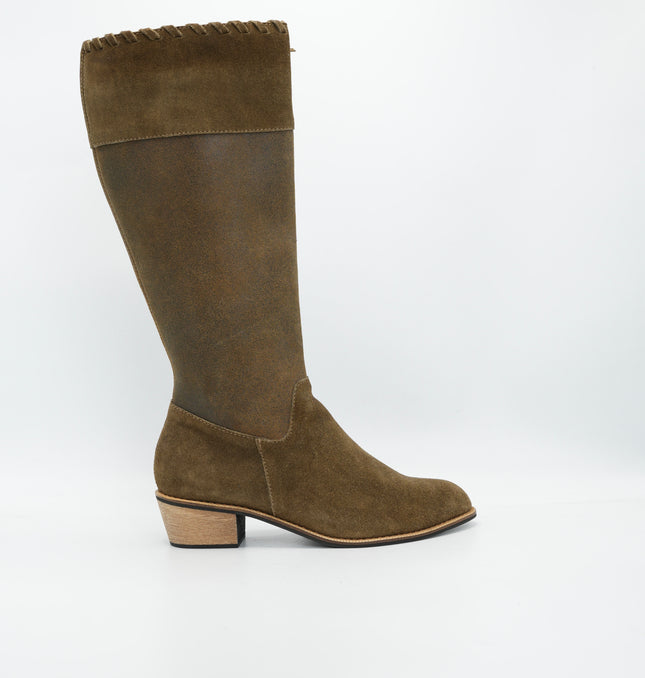 Bota en cuero café