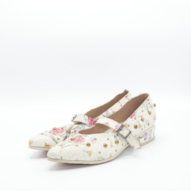 Baletas en cuero blanco con estampado mariposa