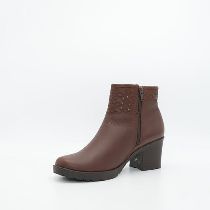 Botín en cuero café