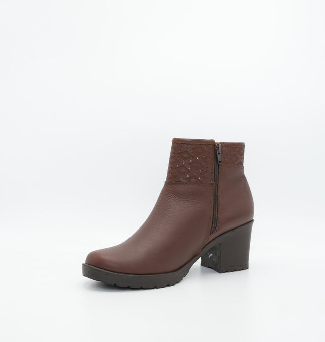 Botín en cuero café