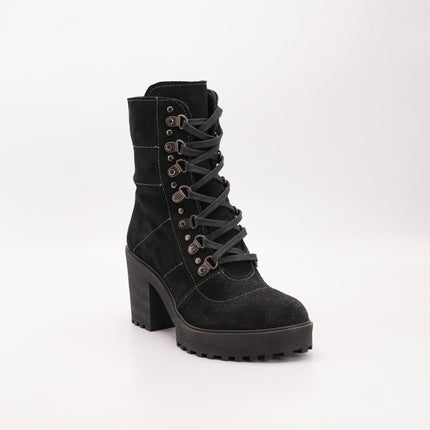 Botín en cuero gamuza negro