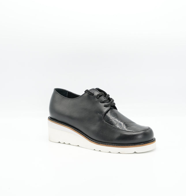 Zapato en cuero negro