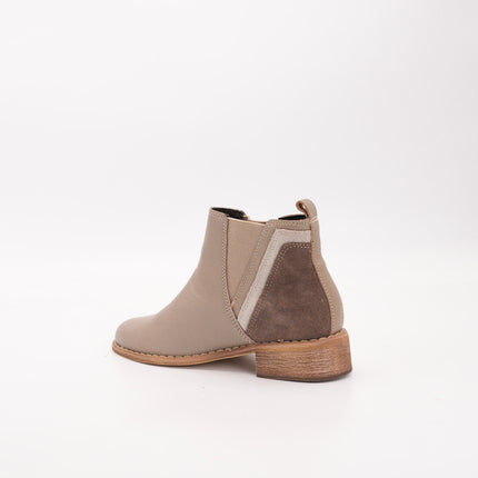 Botin en cuero beige