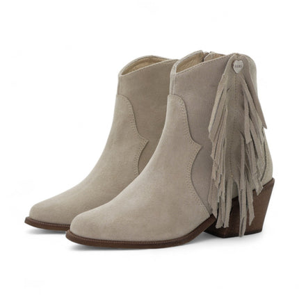 Botin beige con flecos