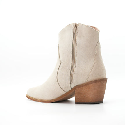Botin Malva beige con flecos