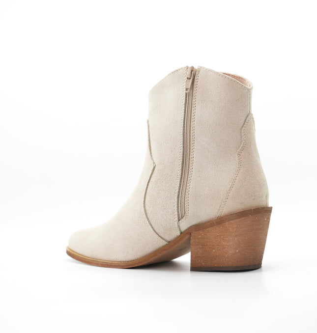 Botin Malva beige con flecos