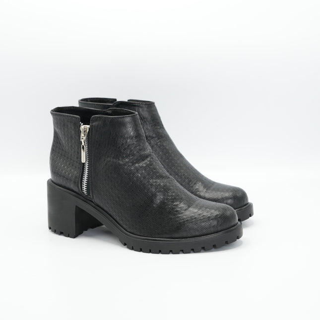 Botin en cuero negro