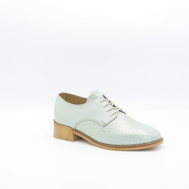 Zapato en cuero azul