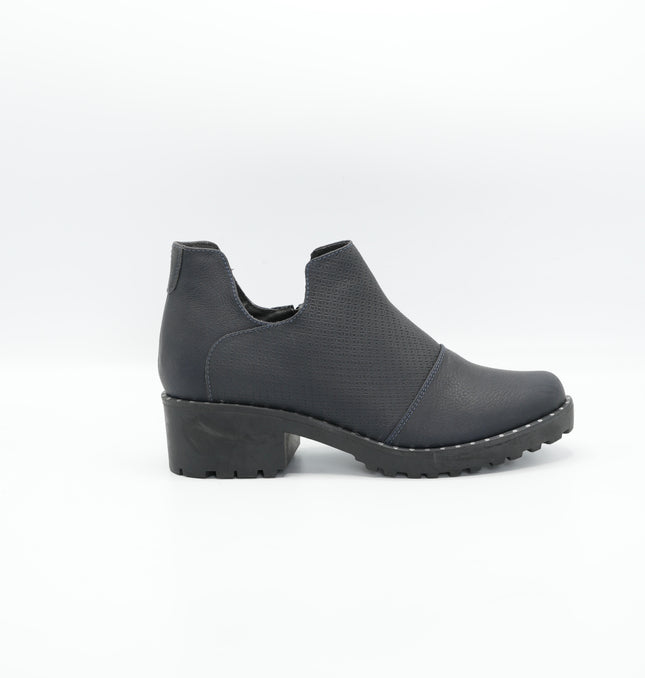 Botín en cuero negro