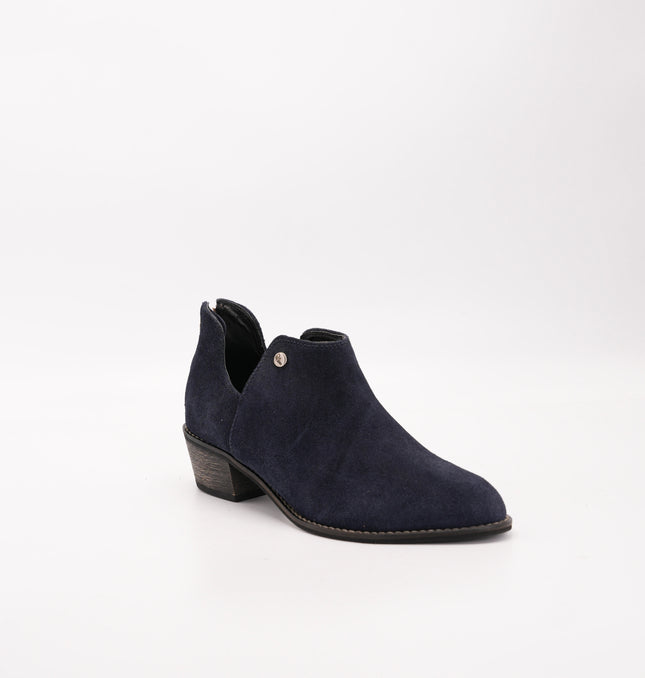 Botín en cuero gamuza negro