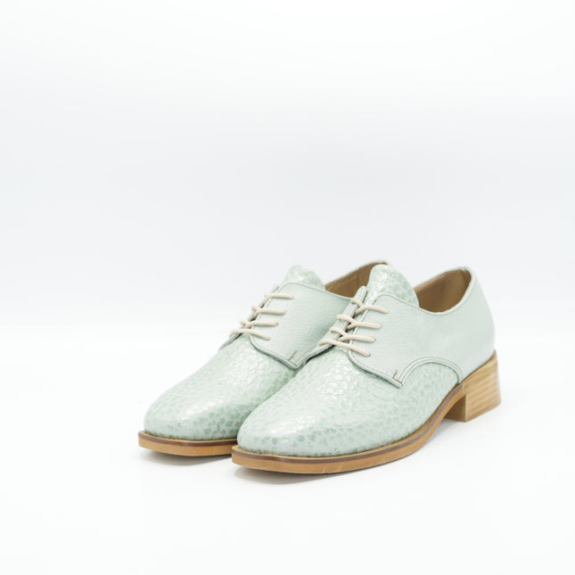 Zapato en cuero azul