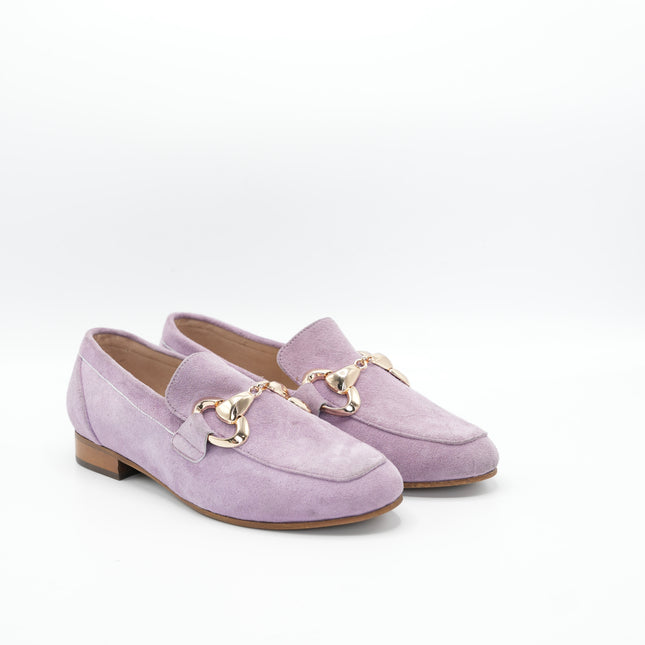 Mocasín en cuero lila
