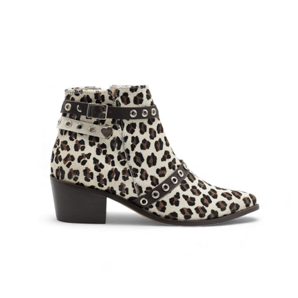 Botin animal print cuero de piel